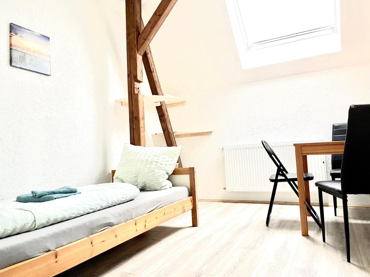 Apartment #world Monteur *